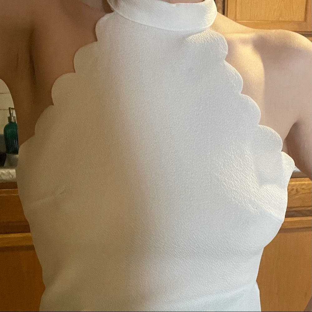 ❌SOLD❌ 3/$15🚨 2 SHEIN Halter Tops - Picture 6 of 15